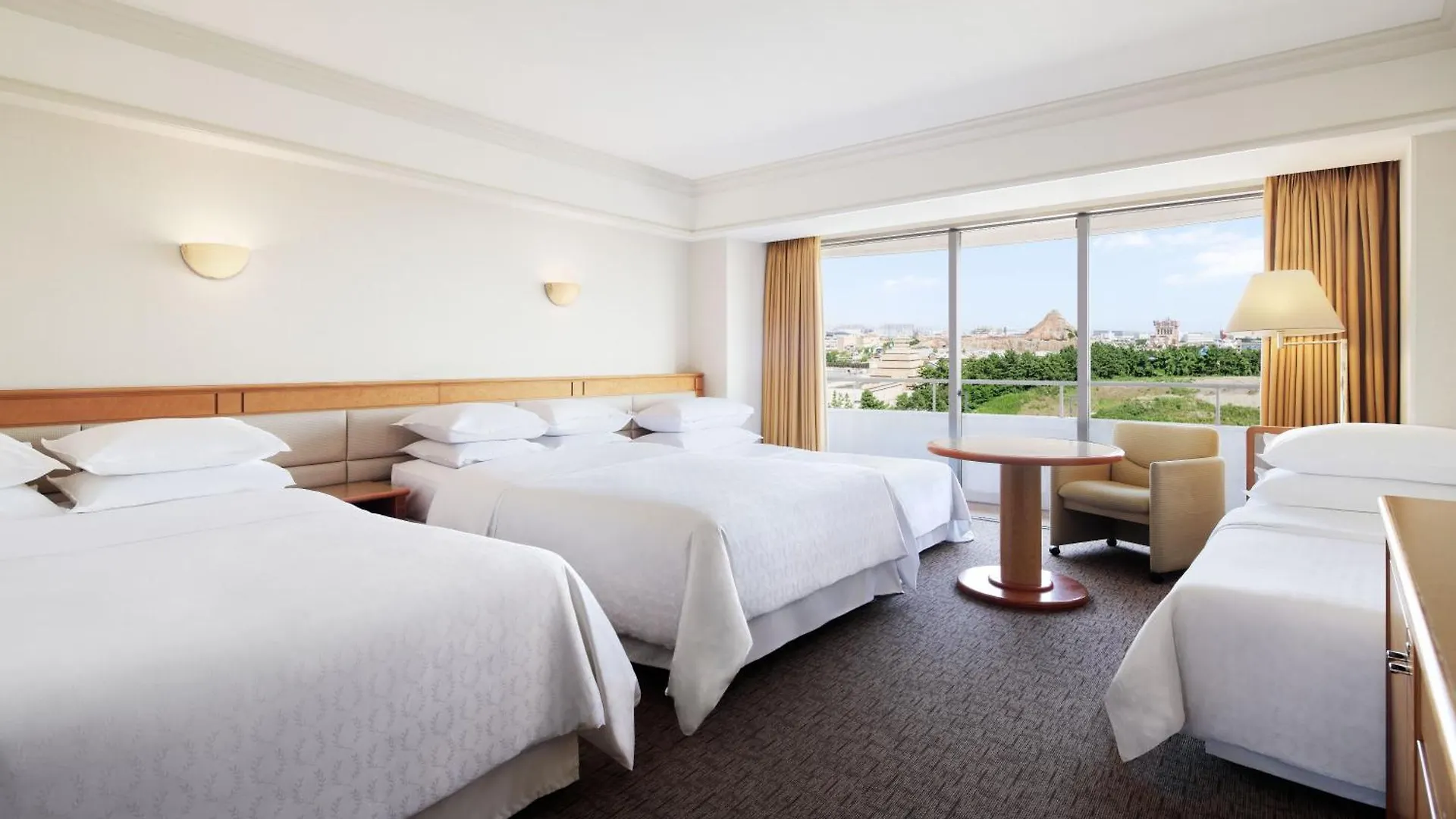 Sheraton Grande Tokyo Bay Hotel Urayasu 5*,